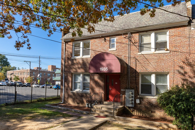 1935 18th St Se in Washington, DC - Building Photo - Building Photo