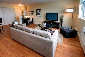 555 Lanark St in Winnipeg, MB - Building Photo - Building Photo