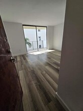 1673 Bay Rd in Miami Beach, FL - Building Photo - Building Photo