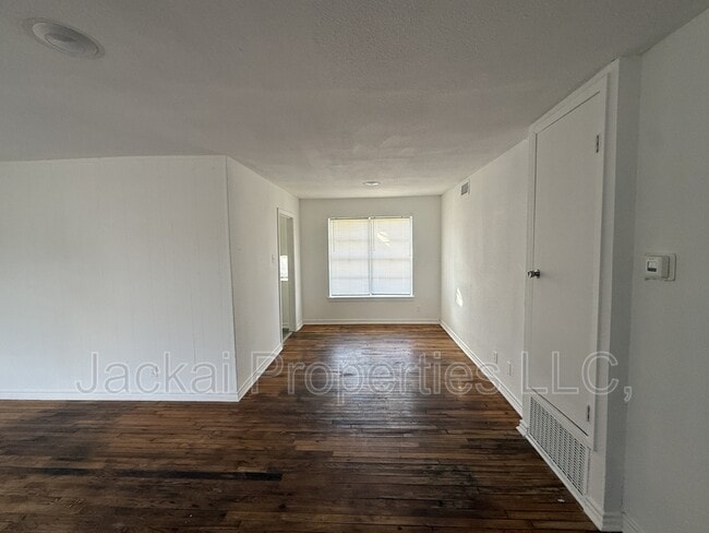 15 MacArthur Dr in Denison, TX - Building Photo - Building Photo