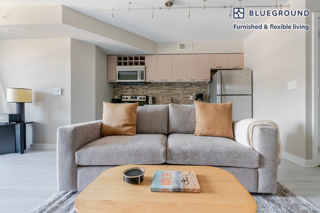 1510 Clarendon Blvd in Arlington, VA - Foto de edificio - Building Photo