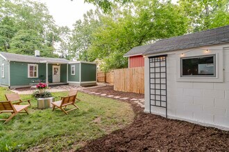 304 11th St NW in Charlottesville, VA - Foto de edificio - Building Photo