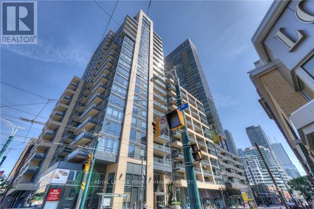 438 King St W in Toronto, ON - Building Photo