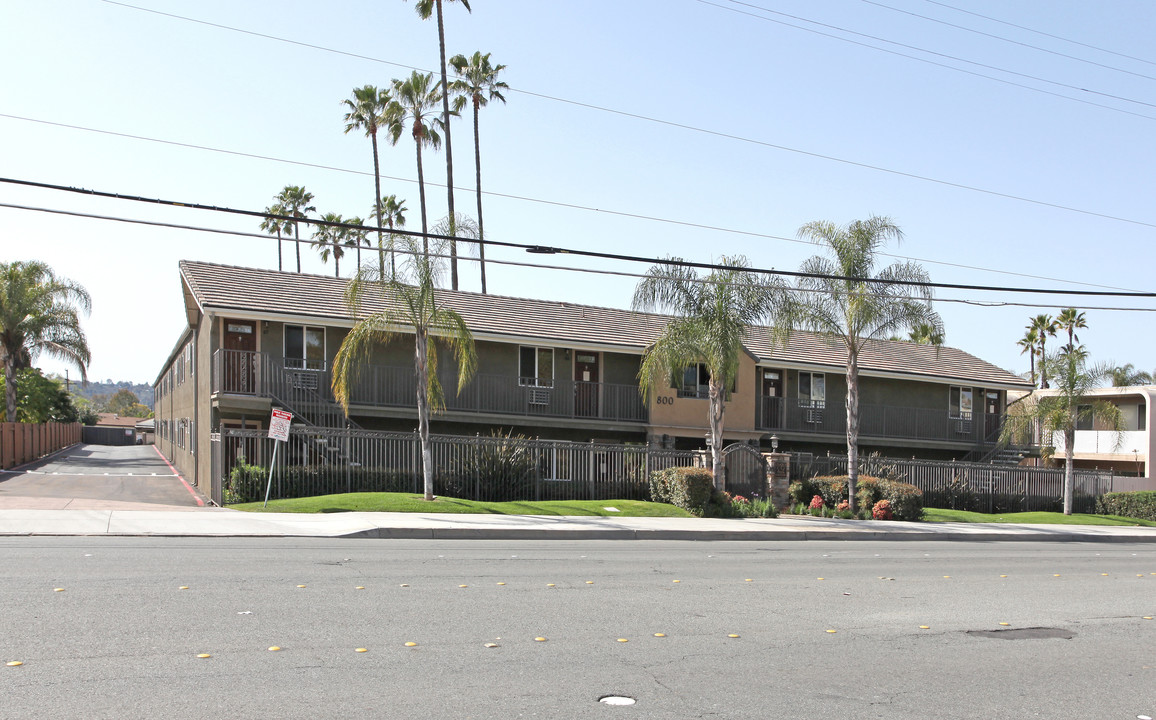 Duke & Duchess in El Cajon, CA - Building Photo