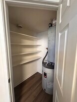 1021 Fords Pointe Cir in Savannah, GA - Building Photo