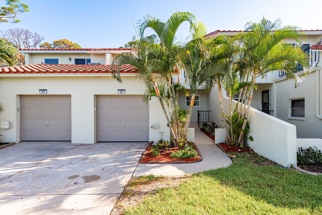 2700 Bayshore Blvd in Dunedin, FL - Building Photo - Building Photo