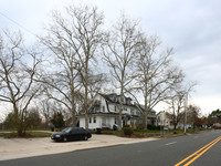 251-253 S White Horse Pike in Berlin, NJ - Foto de edificio - Building Photo