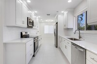 4820 Tyler St in Hollywood, FL - Building Photo - Building Photo