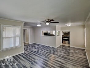 4421 Cherry in Corpus Christi, TX - Building Photo - Building Photo