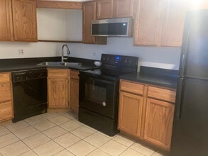 513 Timber Ridge Dr in Carol Stream, IL - Building Photo - Building Photo