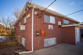 1695 Joliet St in Aurora, CO - Building Photo - Building Photo