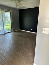 200 SE Hanover Pl in Lake City, FL - Building Photo - Building Photo