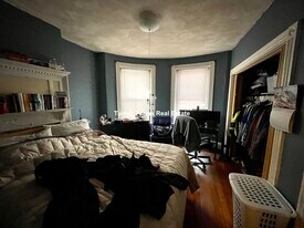 13 Perry St, Unit 1 in Brookline, MA - Building Photo