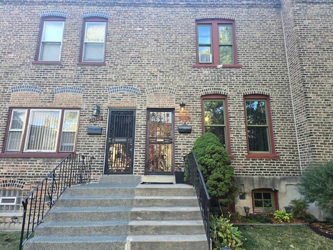 property at 11304 S Langley Ave