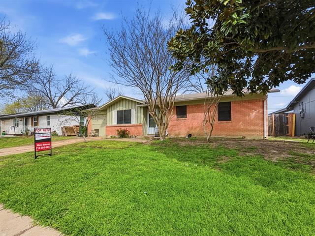 617 Rosewood Hills Dr in Garland, TX - Building Photo - Building Photo