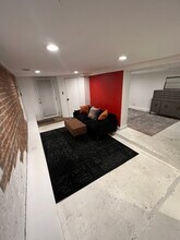 1310 I St NE, Unit English Basement in Washington, DC - Building Photo - Building Photo