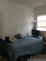 28 S Huntington Ave, Unit 302 in Boston, MA - Building Photo