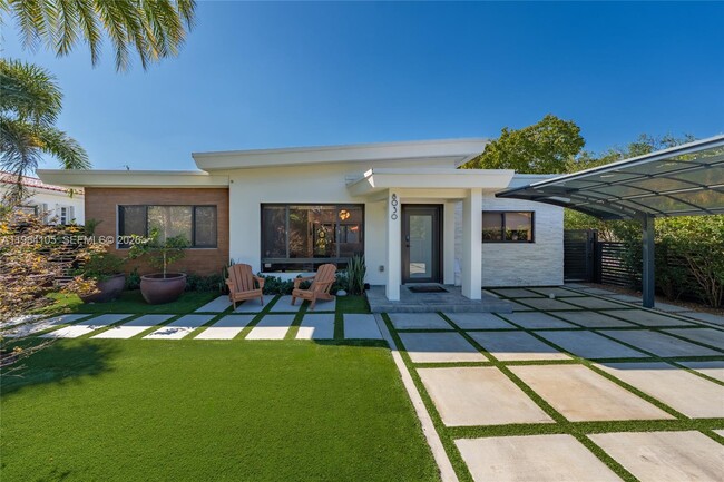 8030 Noremac Ave in Miami Beach, FL - Building Photo - Building Photo