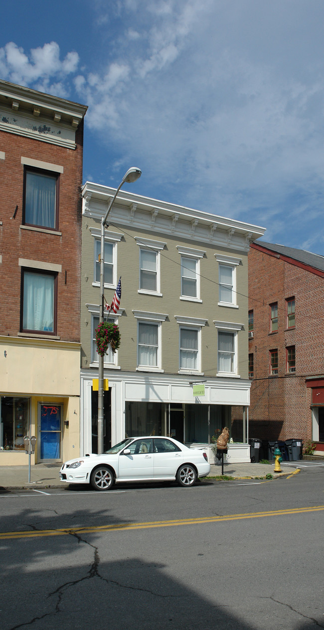 377 Main St in Catskill, NY - Building Photo - Building Photo