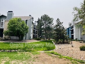 8853 Colorado Blvd in Thornton, CO - Foto de edificio - Building Photo