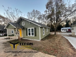 311 E Narroway St in Benton, AR - Building Photo - Building Photo