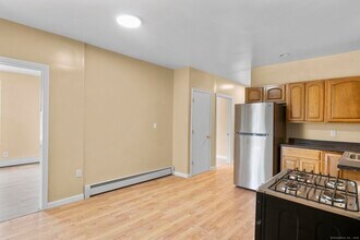155 Babcock St in Hartford, CT - Building Photo - Building Photo