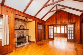 11 Locust Dr in Cold Spring, NY - Building Photo - Building Photo