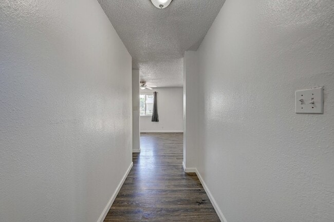 5024 Ursula St in Denver, CO - Building Photo - Building Photo