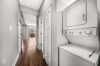 1510 N Maplewood Ave in Chicago, IL - Foto de edificio - Building Photo