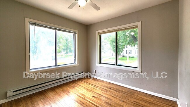 1258 10th St N in Fargo, ND - Building Photo - Building Photo