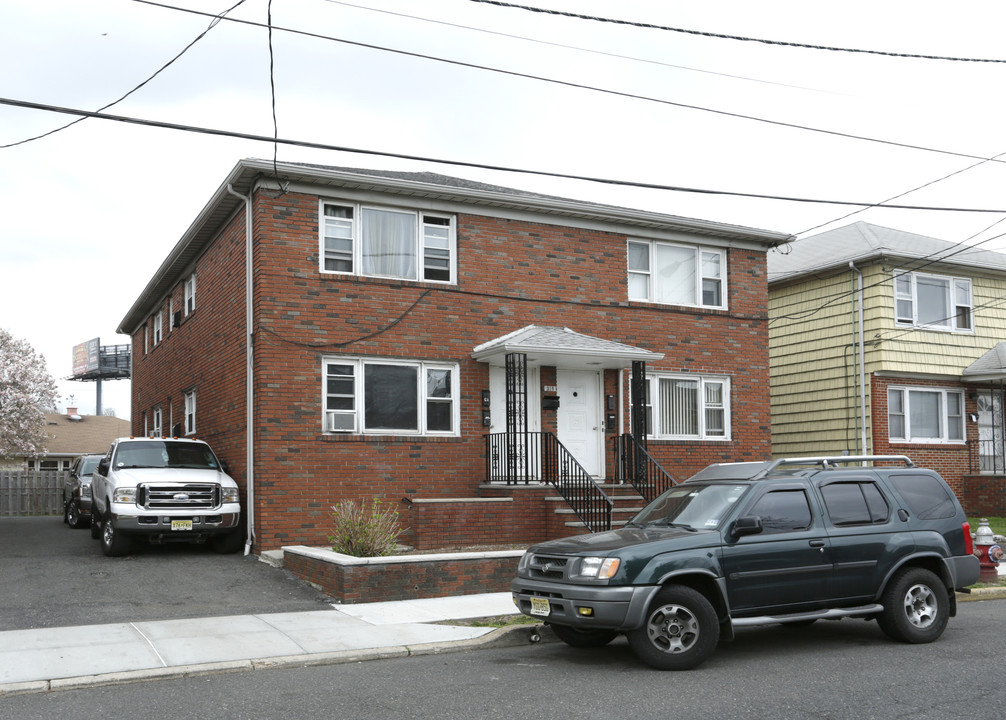 318 Redcliffe St in Elizabeth, NJ - Building Photo