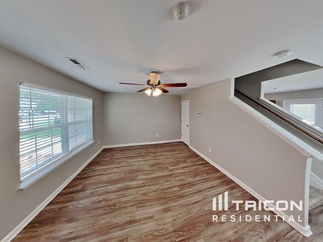 661 Thistle Dr in Burlington, NC - Building Photo - Building Photo