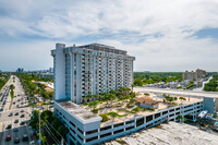 Sailboat Cay in Miami, FL - Building Photo - Building Photo