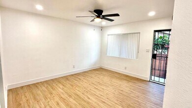 220 S 35th St, Unit 2 in San Diego, CA - Building Photo - Building Photo