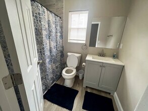 704 St Clair St in Jacksonville, FL - Building Photo - Building Photo