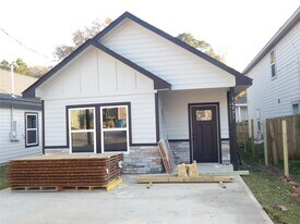 16971 W Juneau St in Montgomery, TX - Building Photo