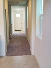 34 Lemon Twist Ct in Sacramento, CA - Building Photo - Building Photo