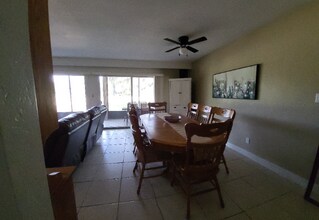 681 Olde Camelot Cir in Haines City, FL - Building Photo - Building Photo
