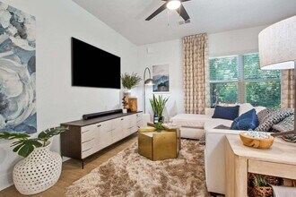 Adara at Godley Station in Savannah, GA - Foto de edificio - Building Photo