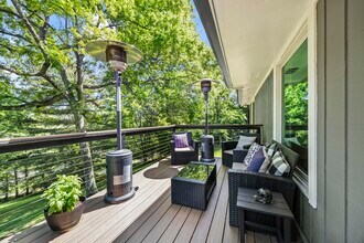 5353 Green Valley Ct in Nashville, TN - Building Photo - Building Photo