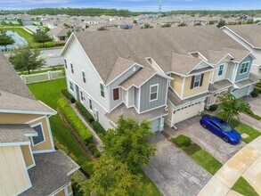 2372 Sedge Grass Wy in Orlando, FL - Building Photo - Building Photo