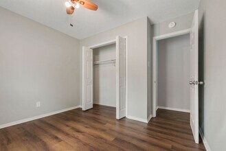 830 Trailwood Dr E in Mobile, AL - Building Photo - Building Photo