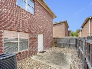 430 Forest Dr in College Station, TX - Building Photo - Building Photo