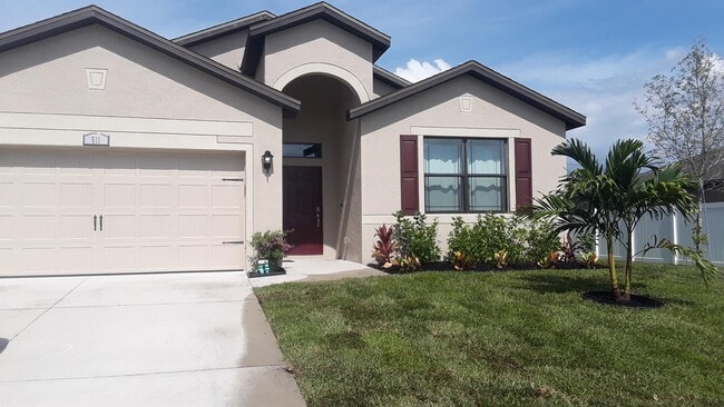 511 NE 19th Pl