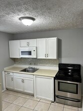 5222 Lexington Ave in Jacksonville, FL - Building Photo - Building Photo