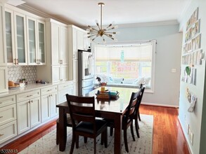 16 Alexis Ct in Bridgewater, NJ - Building Photo - Building Photo