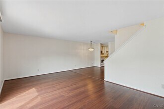 104 Lookout Cir in Syracuse, NY - Building Photo - Building Photo