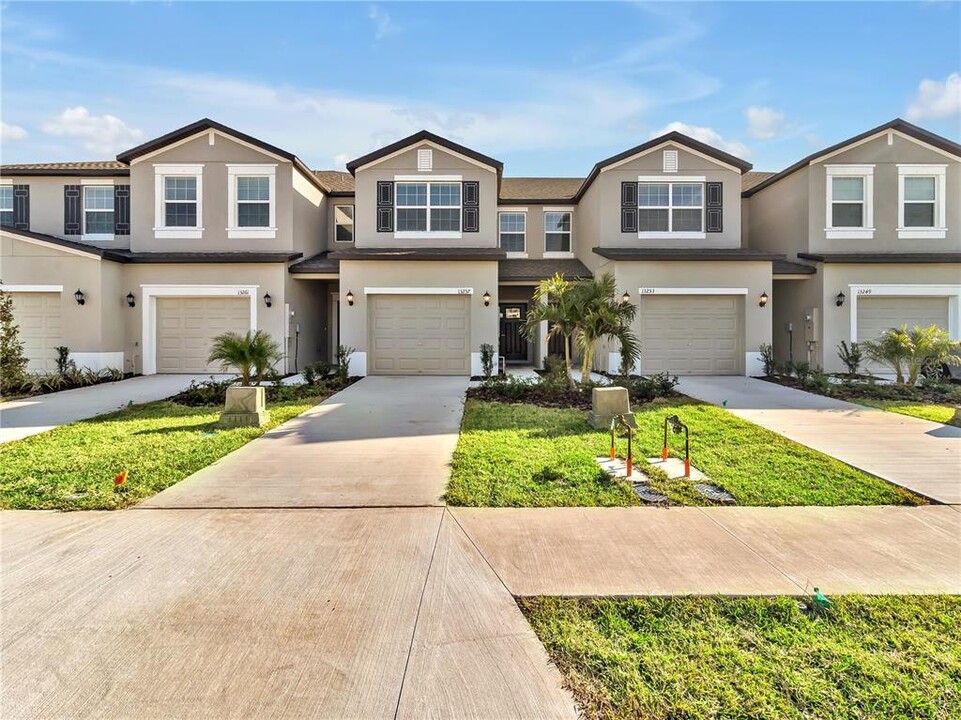 13257 Empress Jewel in Parrish, FL - Building Photo