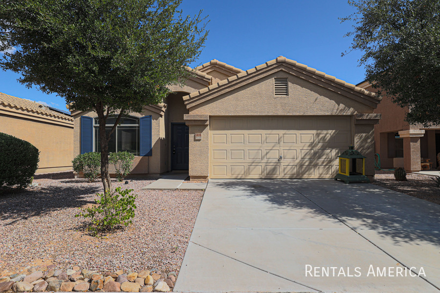 3618 N French Pl in Casa Grande, AZ - Building Photo