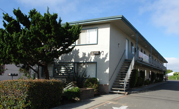 1355 Pacific Ave in San Leandro, CA - Building Photo - Building Photo